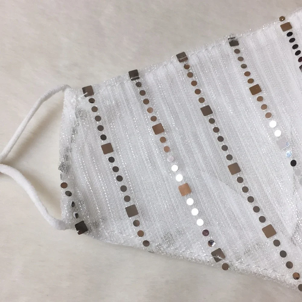 🌸 Adult White silver sequined mask. NWT.